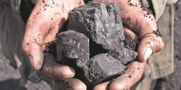 Govt lists reasons behind depleting of coal stocks