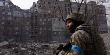 Biological weapons in Ukraine have impact on certain ethnic groups: Roscosmos DG