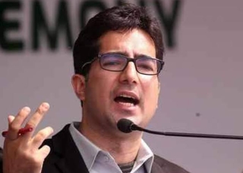 ‘My idealism let me down’: Ex-IAS officer Shah Faesal drops hints about return to govt service