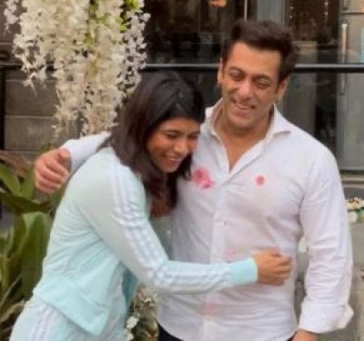 Salman Khan makes boxer Nikhat Zareen’s dream come true