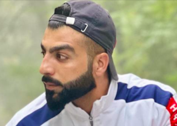 From a scrawny school boy to a top-notch fitness guru, Kashmir’s Ovais is teaching people to live fit life