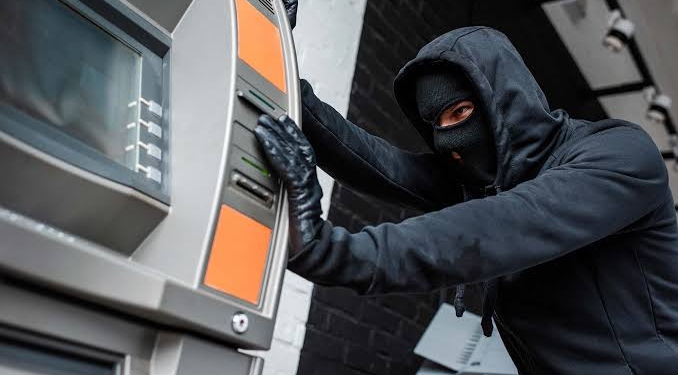 Thieves use gas cutter, decamp with ATM machine