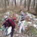 ‘Gold diggers’ of Kashmir’s Sadiwara have plastic in their hands