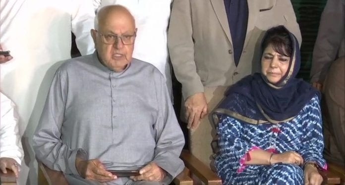 Dr Farooq, Mehbooba join candlelight vigil in Jammu as job aspirants intensify protest against JKSSB