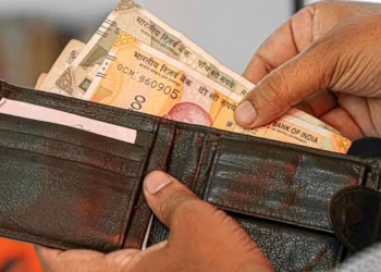 Cabinet Clears 4% Hike In Dearness Allowance For Government Employees