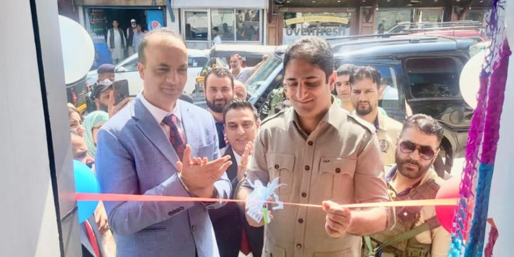 Bandhan Bank opens branches in Srinagar and Leh