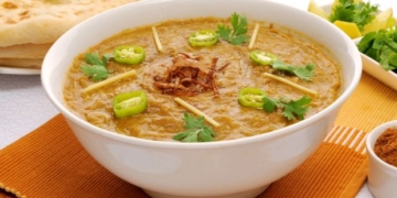 At GI Mohatsav, Hyderabadi Haleem tickles taste buds of Kashmiris