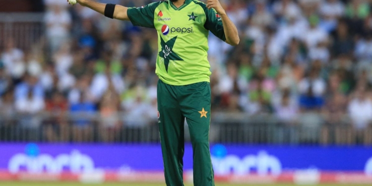 Pakistan all-rounder Imad Wasim bids adieu to international cricket