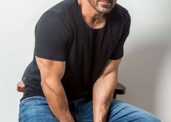 Bollywood Superstar John Abraham Commences ‘Vedaa’ Shoot in Kashmir