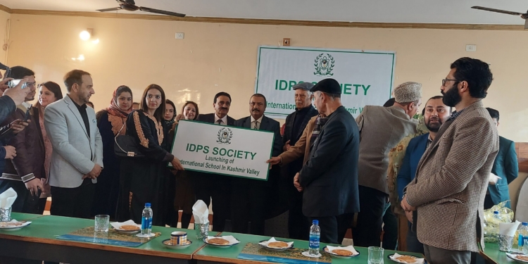 IDPS Society expands to Kashmir, takes over School in Srinagar