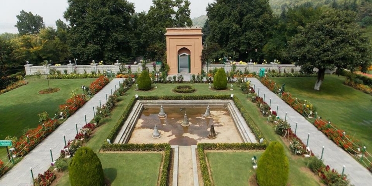 Floriculture Deptt revises entry fee for all parks, gardens