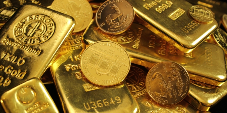 Gold Funds Shine Bright, Over 20% Returns in 6 Months – Should You Invest?