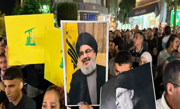 Protests in Budgam over killing of Hezbollah leader Hassan Nasrallah