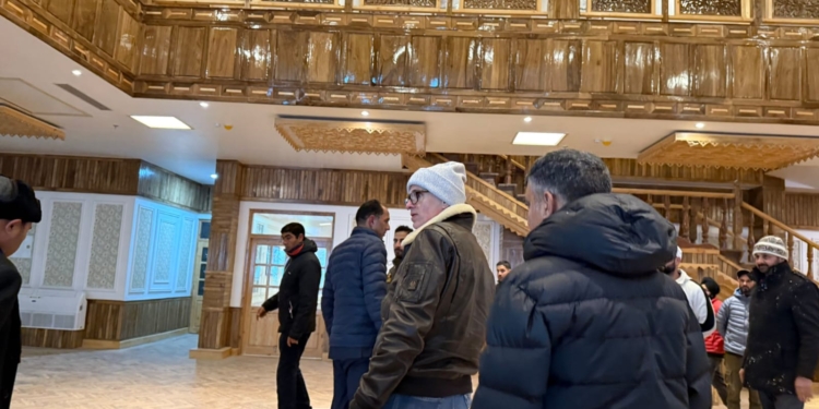 Omar Abdullah visits Gulmarg, reviews progress of under construction convention hall