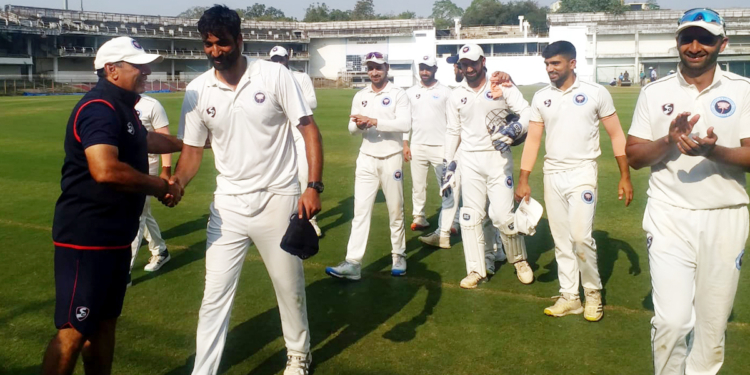 Umar Nazir Mir: The 6’4″ Giant Who Shook Mumbai’s Batting Lineup in Ranji Trophy