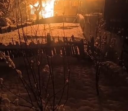 2 houses damaged in fire incident at Manchatir Chowkibal