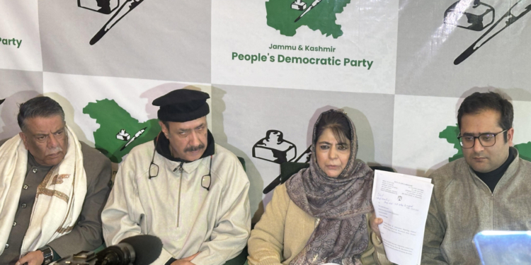 Journalist’s request to speak Urdu at presser irritates Mehbooba Mufti