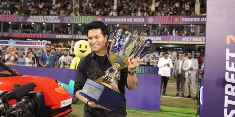 Majhi Mumbai begin title defence in sensational fashion as ISPL Season 3 starts in style