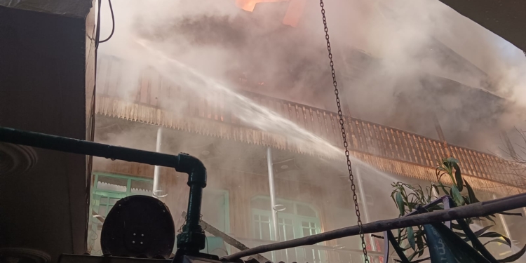 Guest House Destroyed in Srinagar Fire, Adjacent Structures Damaged