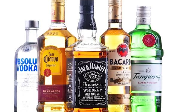 Srinagar Tops Liquor Consumption in Kashmir; No New Wine Shops Planned for 2026-27