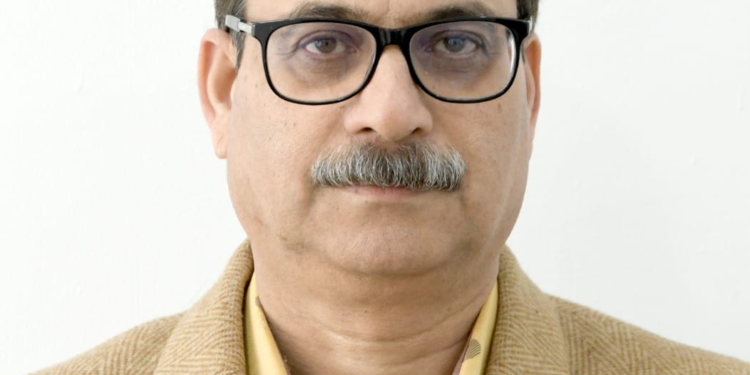 J&K Bank accords warm farewell to its General Manager on superannuation