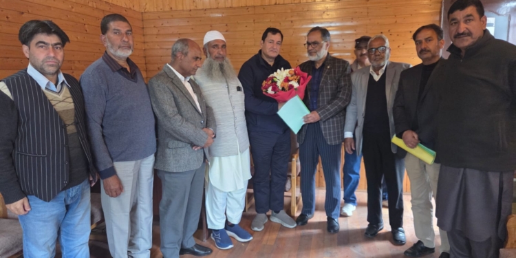 Crop Insurance Scheme for Horticulture Likely Within 1–2 Months: Javaid Dar Assures Fruit Growers